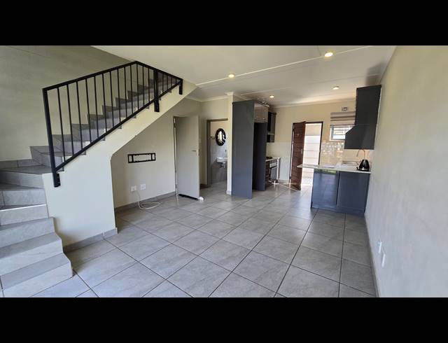 3 BEDROOM FREEHOLD FOR SALE IN ALBERTSDAL